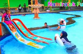 Berenang Di Kolam Yang Untuk Anak Anak Pemula